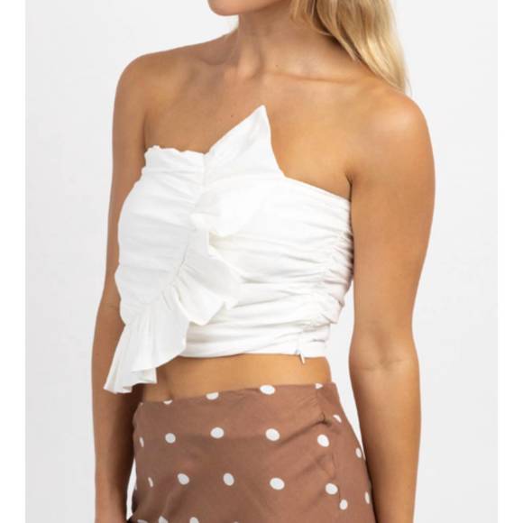 NEW DAY + MOON flirty ruffled tube top in white - Picture 3 of 4